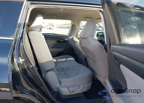 2021 Toyota Highlander Le from USA, damaged, VIN 5TDBZRBH6MS549579